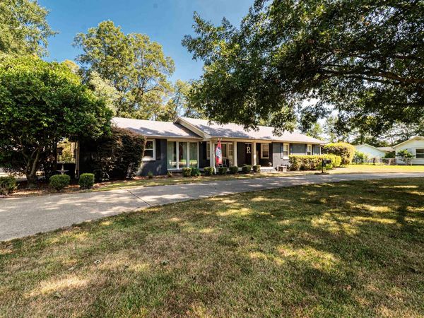 507 E Parker St, Hamburg, AR 71646