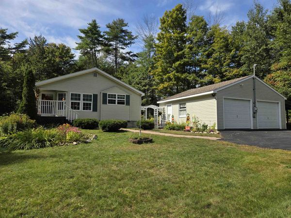 12 Perry Road, Canaan, NH 03741
