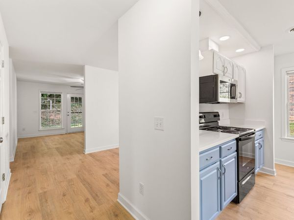 115 East Dale Ln , Dickson, TN 37055