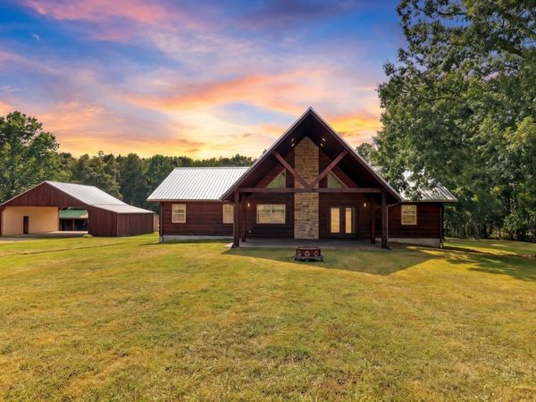 2909B Beech Log Rd, Watertown, TN 37184