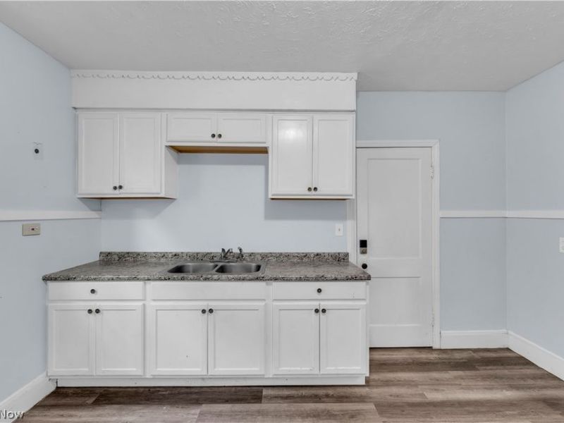 3209 W 92nd Street, Unit 1/DN, Cleveland, OH 44102 Photo 12