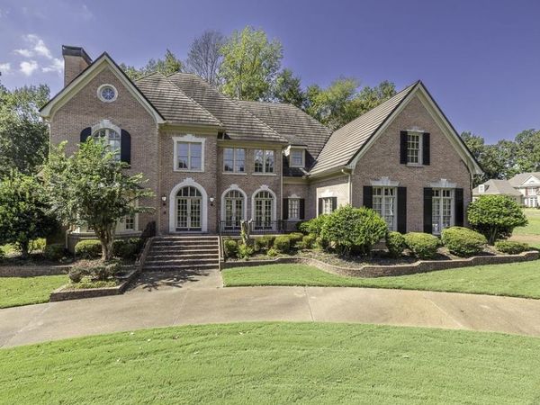 465 RIVEREDGE DR, Memphis, TN 38018