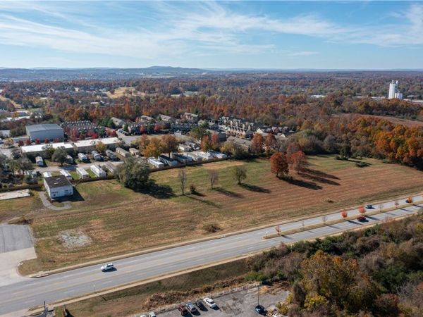 Lot E .75A Don Tyson Boulevard , Springdale, AR 72764