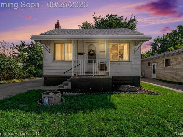 22084 Piper Avenue, Eastpointe, Mi 48021