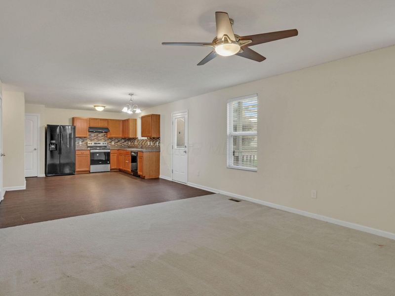 207 Long Cay Lane, Reynoldsburg, OH 43068 Photo 12