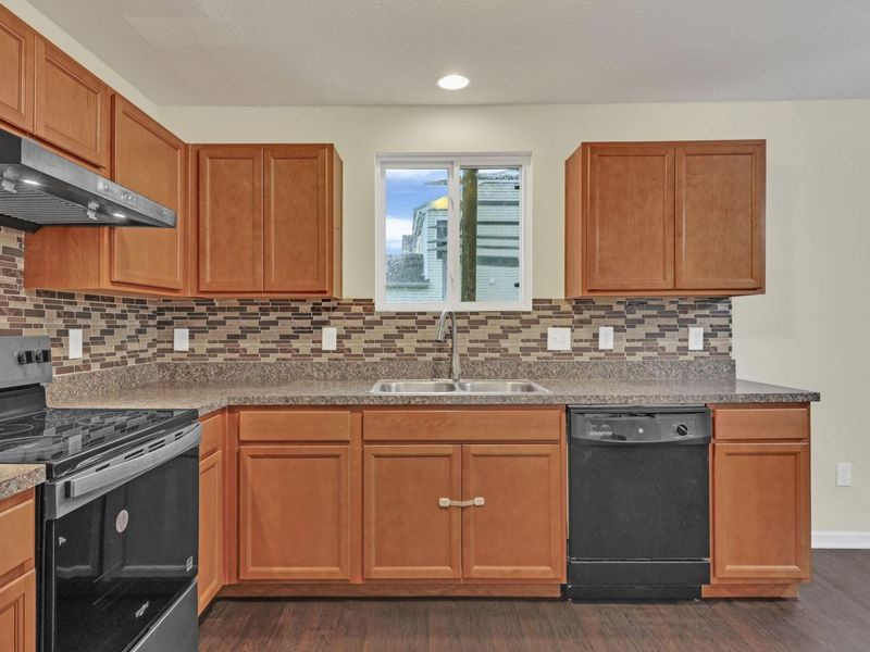 207 Long Cay Lane, Reynoldsburg, OH 43068 Photo 14