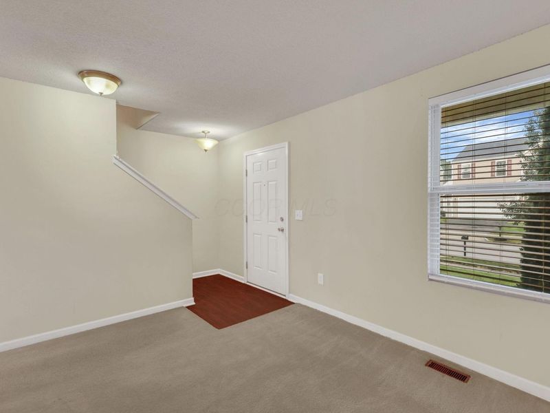 207 Long Cay Lane, Reynoldsburg, OH 43068 Photo 7