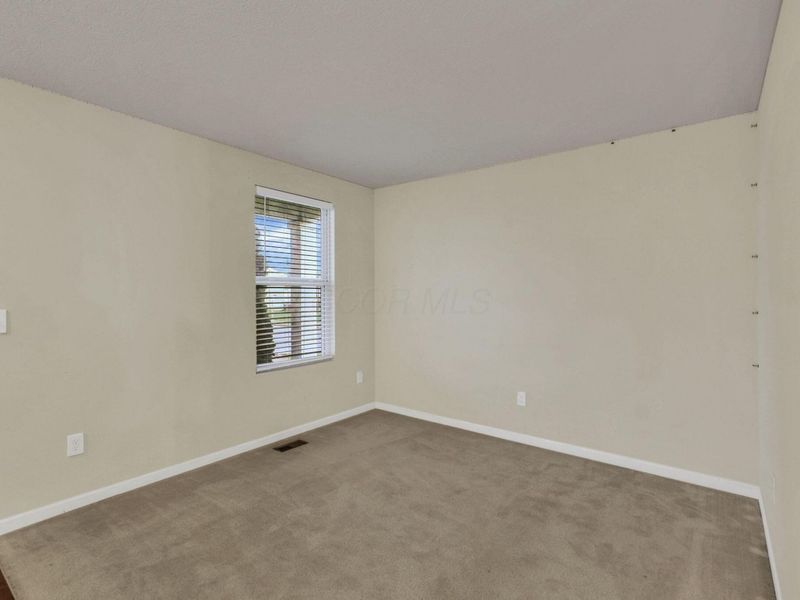 207 Long Cay Lane, Reynoldsburg, OH 43068 Photo 8