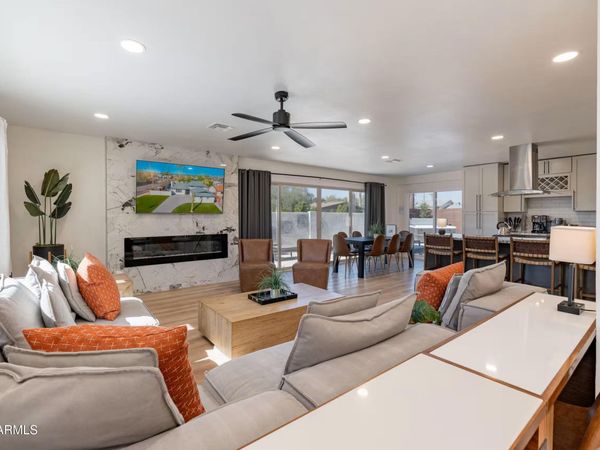 8602 E KEIM Drive, Scottsdale, AZ 85250
