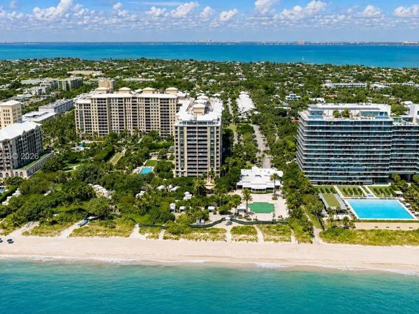 430 Grand Bay Dr , Unit 606, Key Biscayne, FL 33149