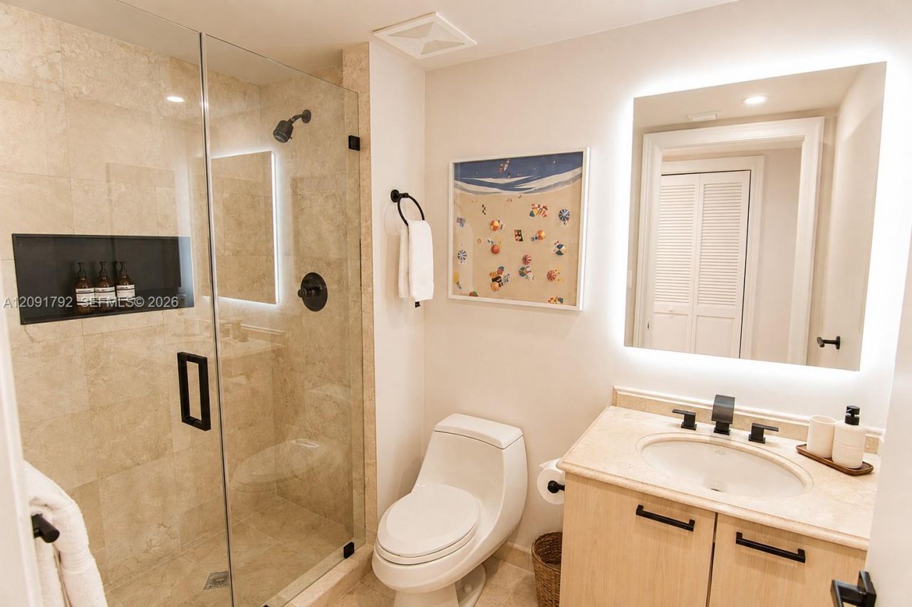 430 Grand Bay Dr , Unit 606, Key Biscayne, FL 33149 Photo
