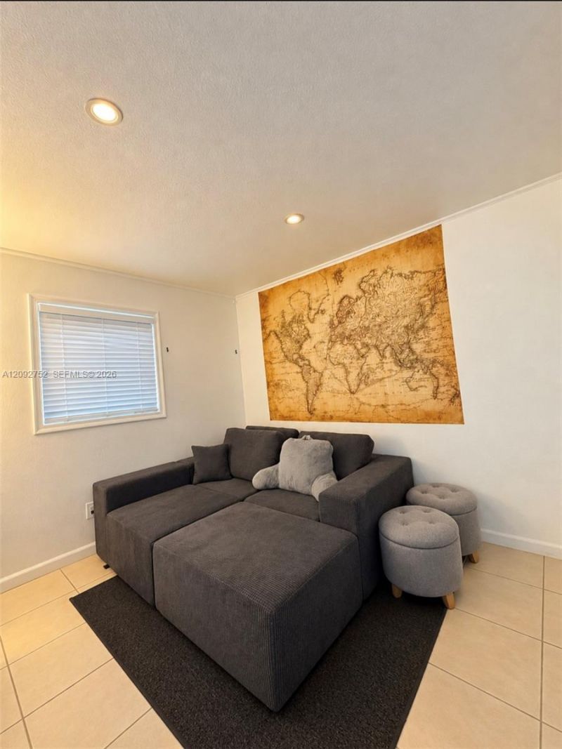 4300 NW 183rd St, Miami Gardens, FL 33055 Photo