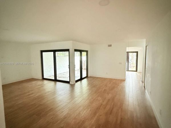 11342 SW 133rd Pl , Miami, FL 33186