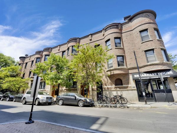 1000 W Dakin Street, Unit 2, Chicago, IL 60613