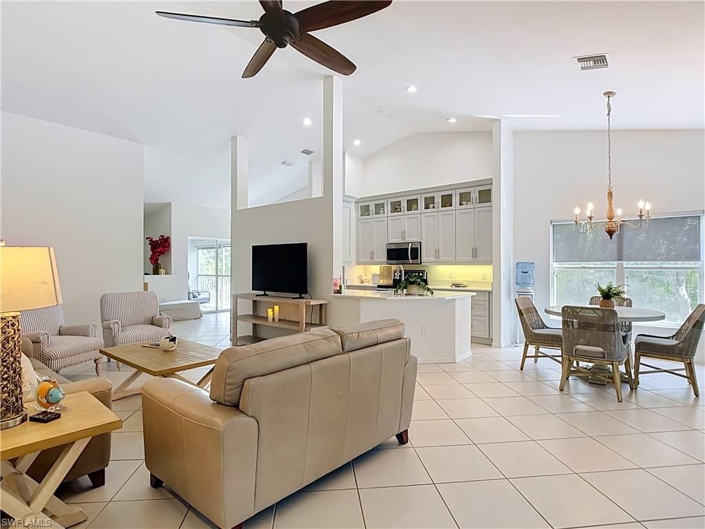 5600 Northboro Dr , Unit 201, Naples, FL 34110 Photo