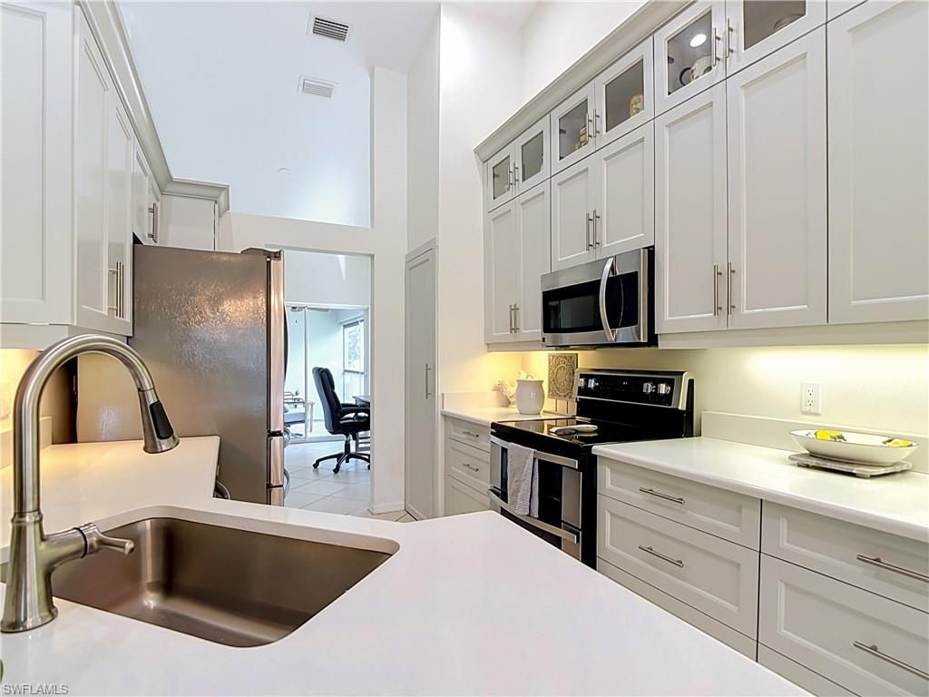 5600 Northboro Dr , Unit 201, Naples, FL 34110 Photo