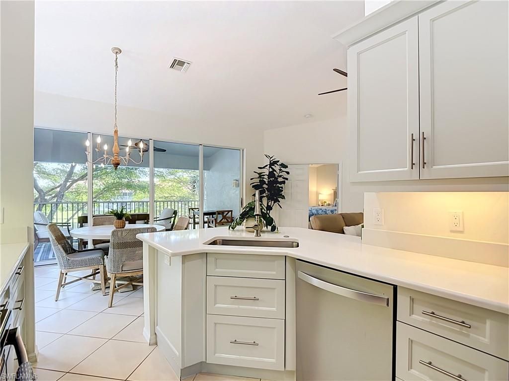 5600 Northboro Dr , Unit 201, Naples, FL 34110 Photo