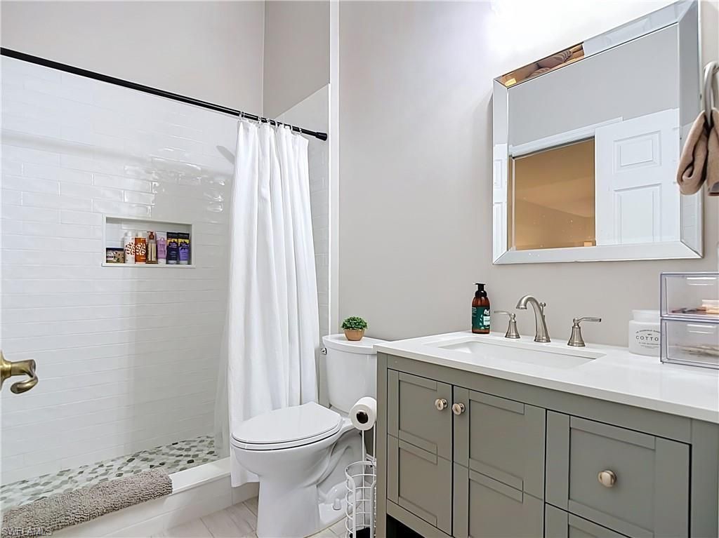 5600 Northboro Dr , Unit 201, Naples, FL 34110 Photo
