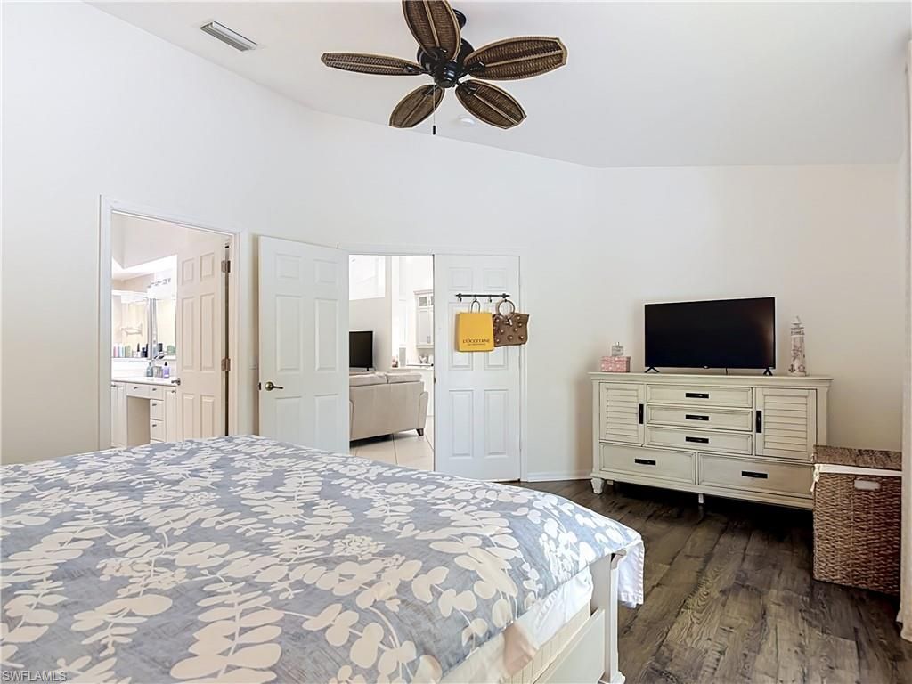 5600 Northboro Dr , Unit 201, Naples, FL 34110 Photo