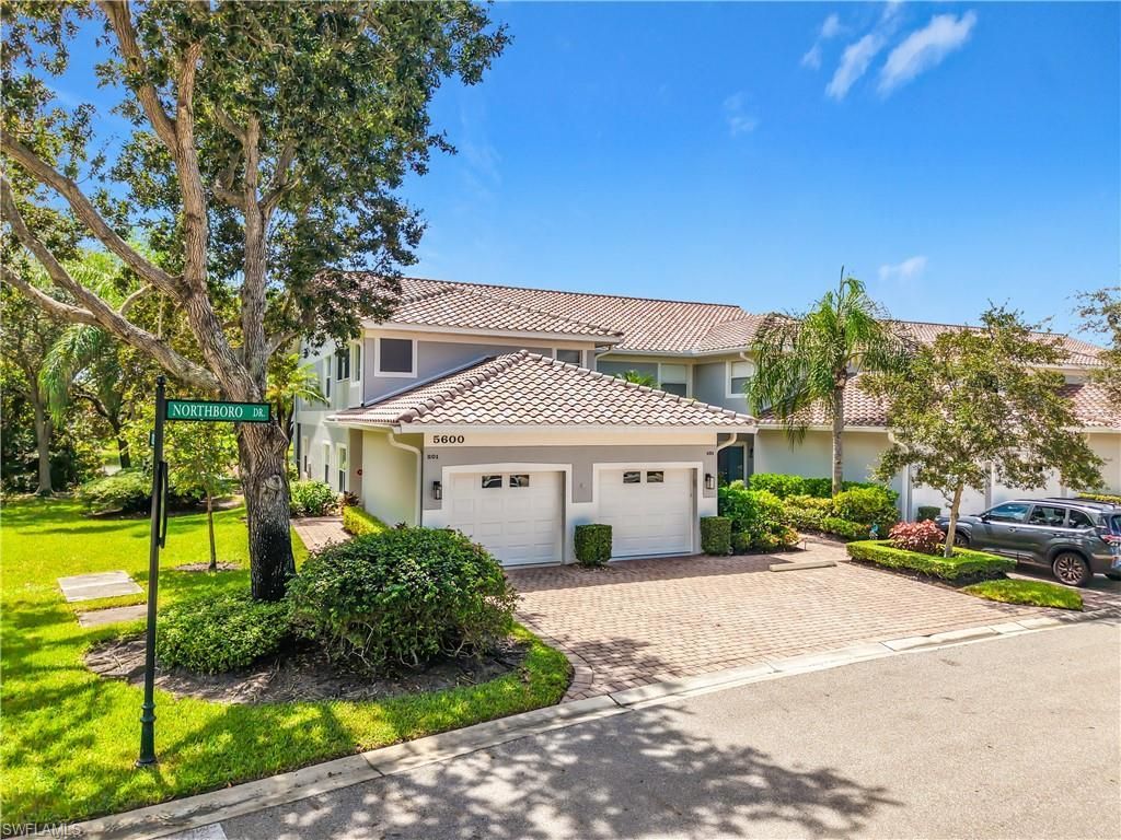 5600 Northboro Dr , Unit 201, Naples, FL 34110 Photo
