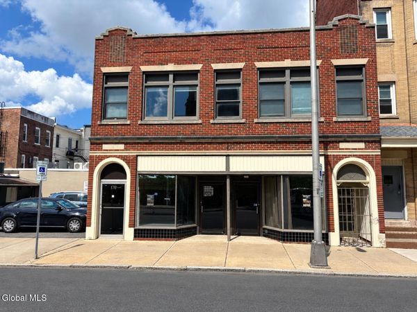 170 Lafayette Street, Schenectady, NY 12305