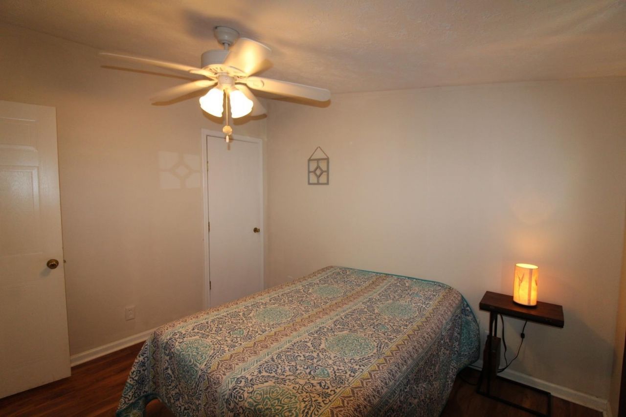 510 Folly Estates Dr. Photo 21