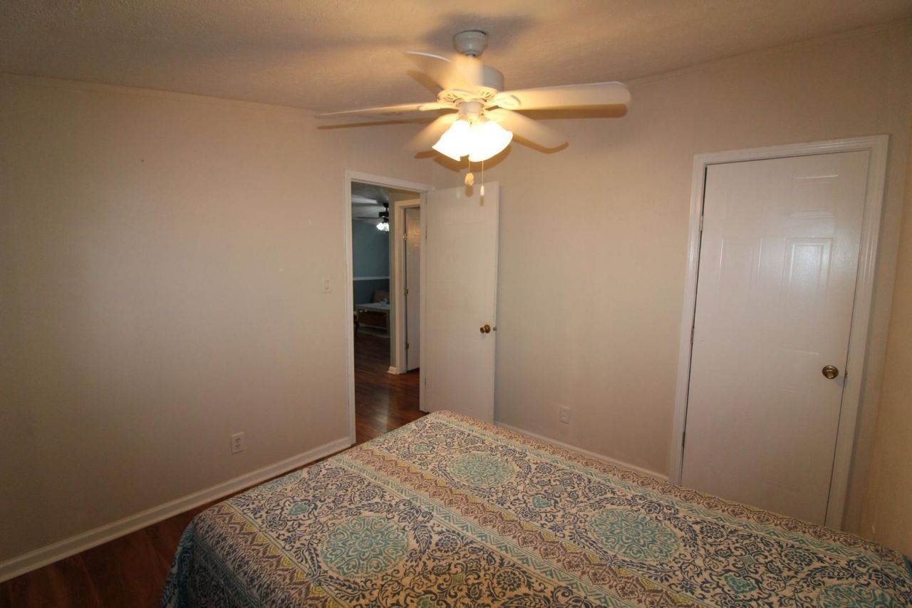 510 Folly Estates Dr. Photo 22