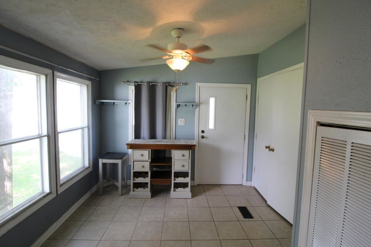 510 Folly Estates Dr. Photo 9