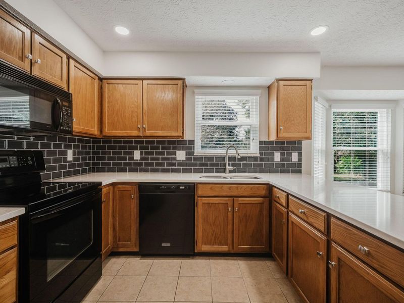4489 Woodstream Drive, Columbus, OH 43230 Photo 12