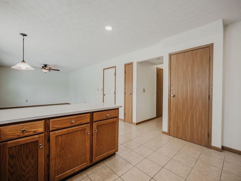 4489 Woodstream Drive, Columbus, OH 43230 Photo 14