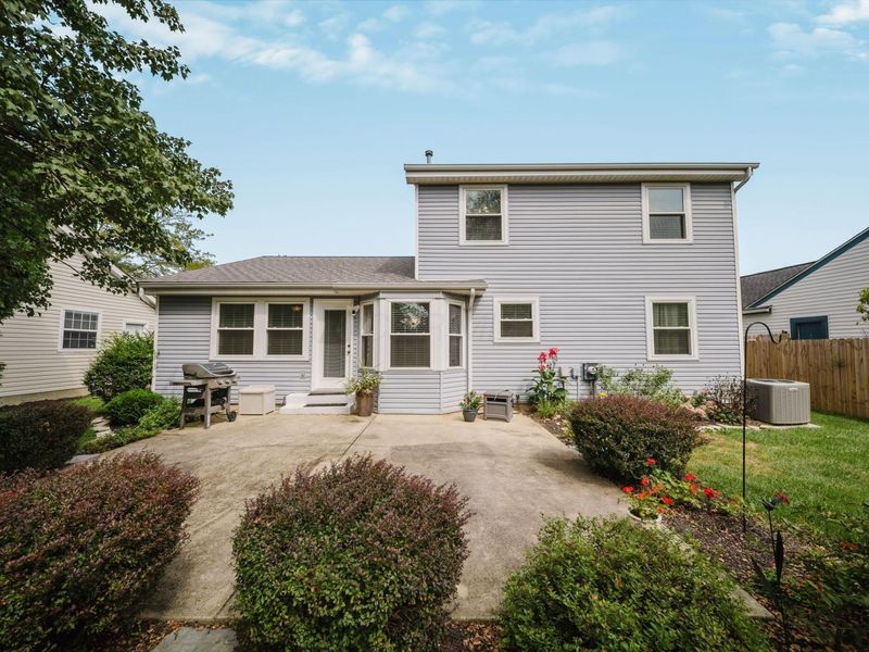 4489 Woodstream Drive, Columbus, OH 43230 Photo 2