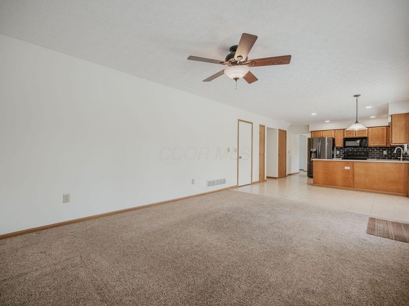 4489 Woodstream Drive, Columbus, OH 43230 Photo 22