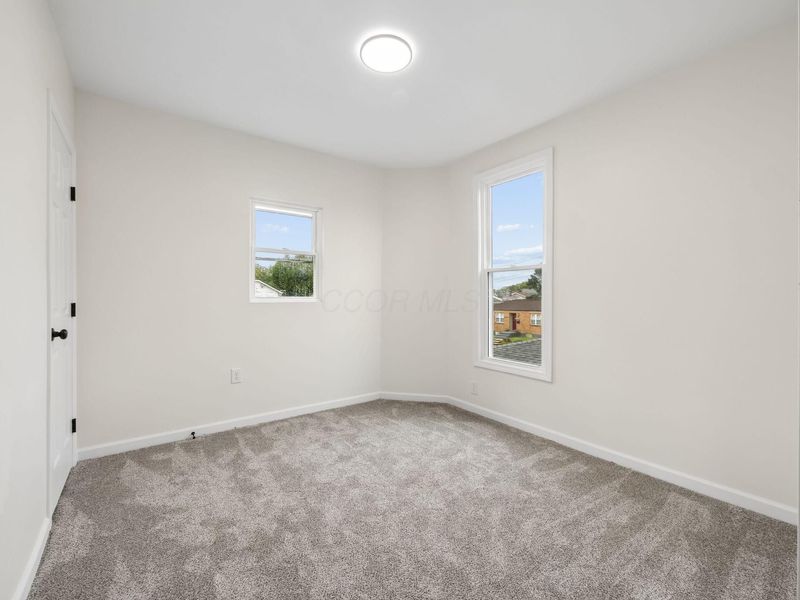 180 E Morrill Avenue, Columbus, OH 43207 Photo 18