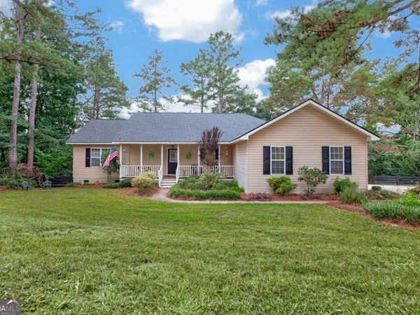 103 Willow Glen, Centerville, GA 31028