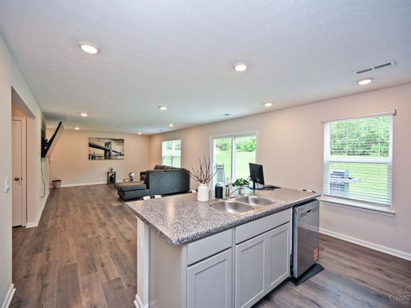 102 River Heights Drive, New Richmond, OH 45157 Photo 15