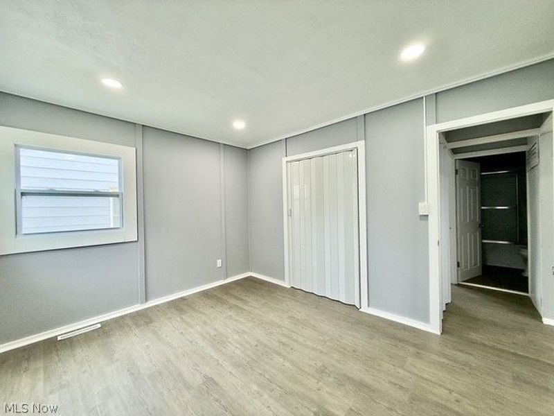14208 Clifford Avenue, Cleveland, OH 44135 Photo 12
