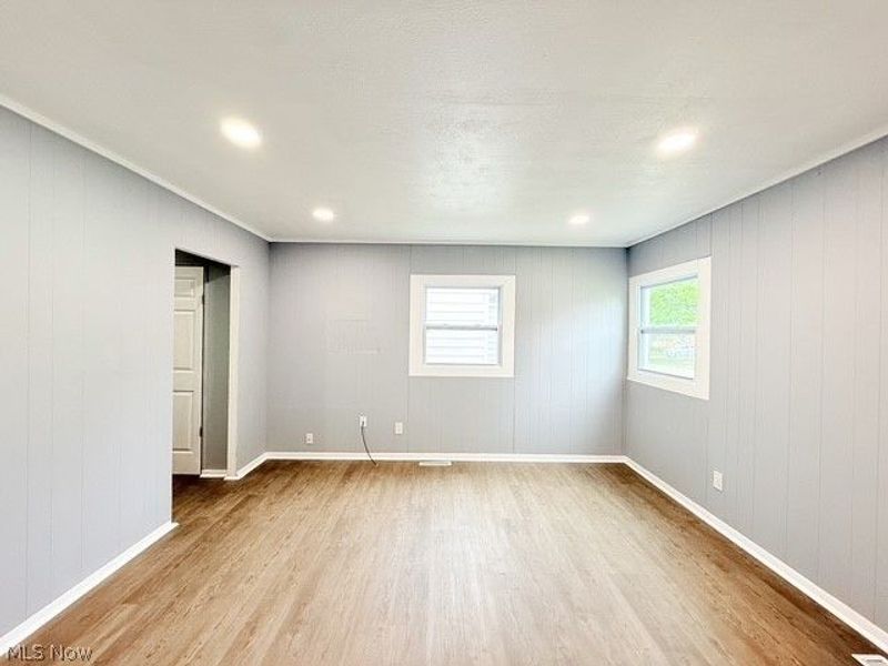 14208 Clifford Avenue, Cleveland, OH 44135 Photo 7