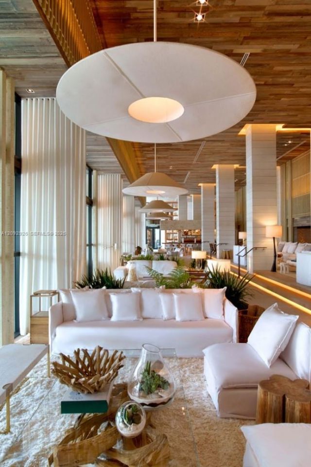 2301 Collins Ave , Unit 1019, Miami Beach, FL 33139 Photo