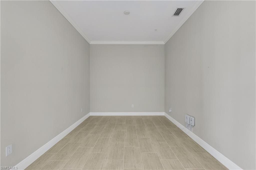 15114 Palmer Lake Cir , Unit 203, Naples, FL 34109 Photo