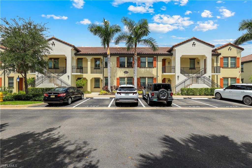 15114 Palmer Lake Cir , Unit 203, Naples, FL 34109 Photo