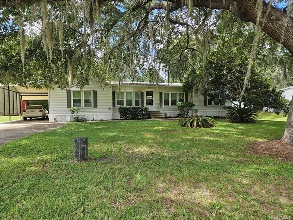 4360 N WEEWAHI POINT , CRYSTAL RIVER, FL 34428