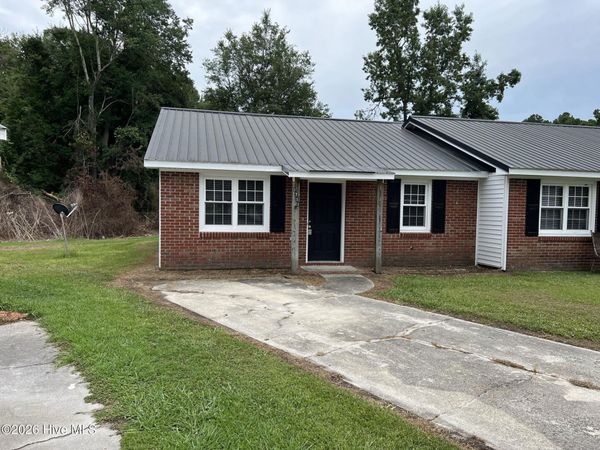 1711 Wine Press Court , Midway Park, NC 28544