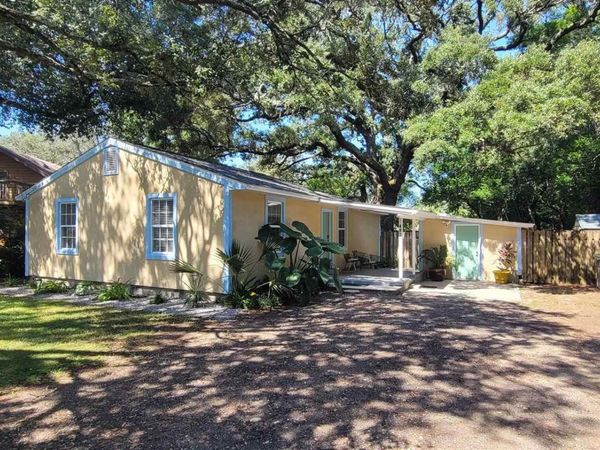 402 Alba Plena St, Pensacola, FL 32507