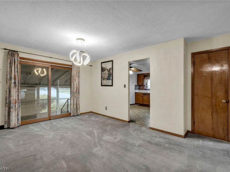 24560 Stephen Avenue, Euclid, OH 44123 Photo 11