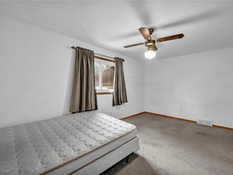 24560 Stephen Avenue, Euclid, OH 44123 Photo 23