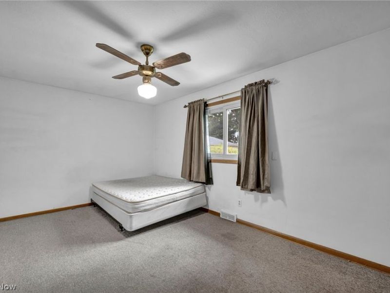 24560 Stephen Avenue, Euclid, OH 44123 Photo 24
