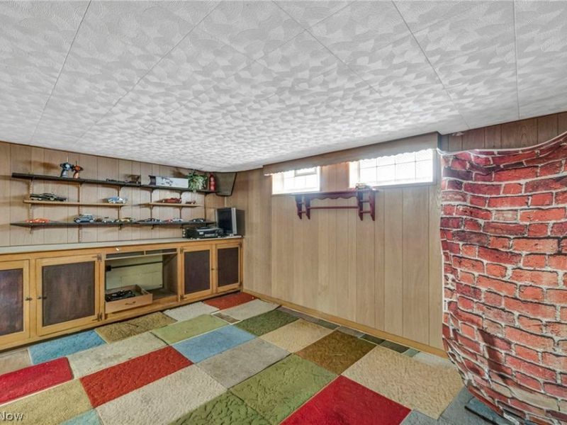 24560 Stephen Avenue, Euclid, OH 44123 Photo 30