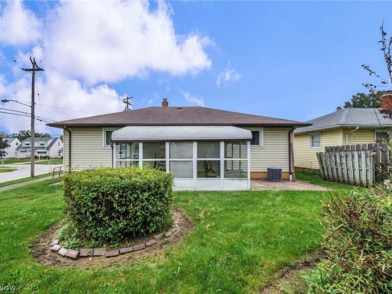 24560 Stephen Avenue, Euclid, OH 44123 Photo 38