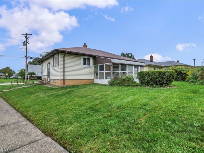 24560 Stephen Avenue, Euclid, OH 44123 Photo 39