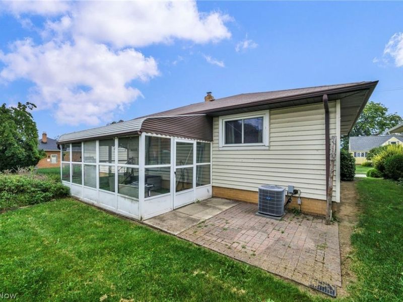 24560 Stephen Avenue, Euclid, OH 44123 Photo 40